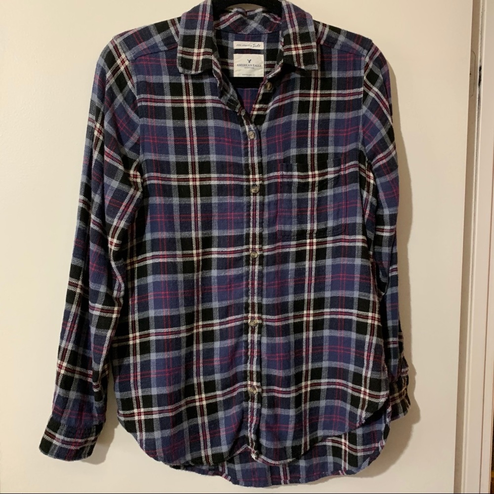 American Eagle Outfitter Plaid Flannel Button Down